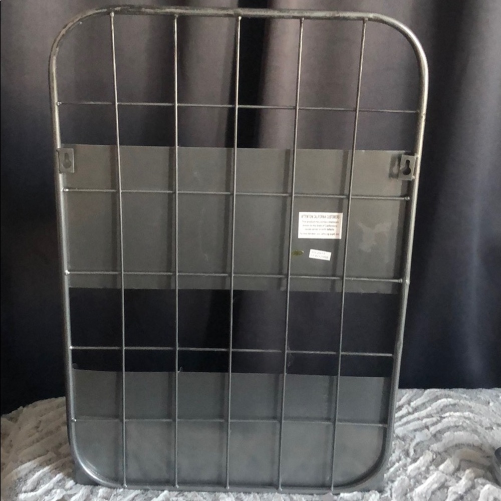 Storage divider - Picture 3 of 3